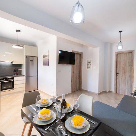 Ruellia Luxury Apartments Kalligoni Eksteriør billede